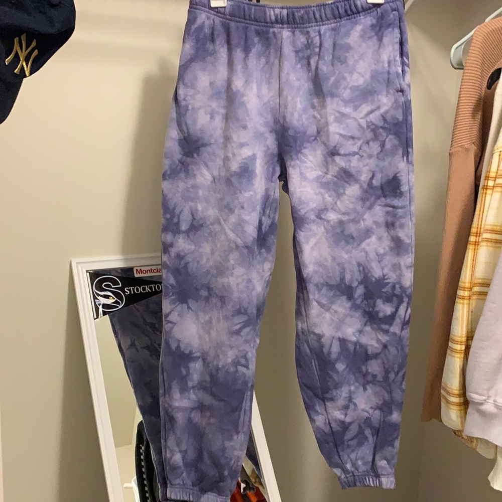 CUTEST PACSUN SWEATS